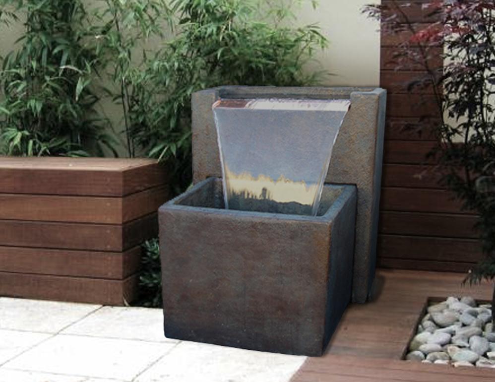 Modern Fountain - Meridian