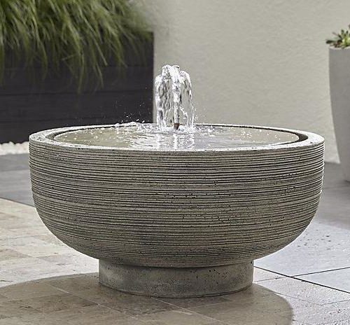 Modern Fountain - Outdoor Girona