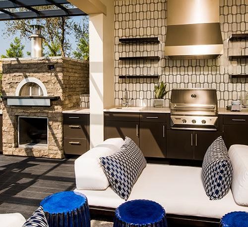 METALLIC BRONZE KITCHEN