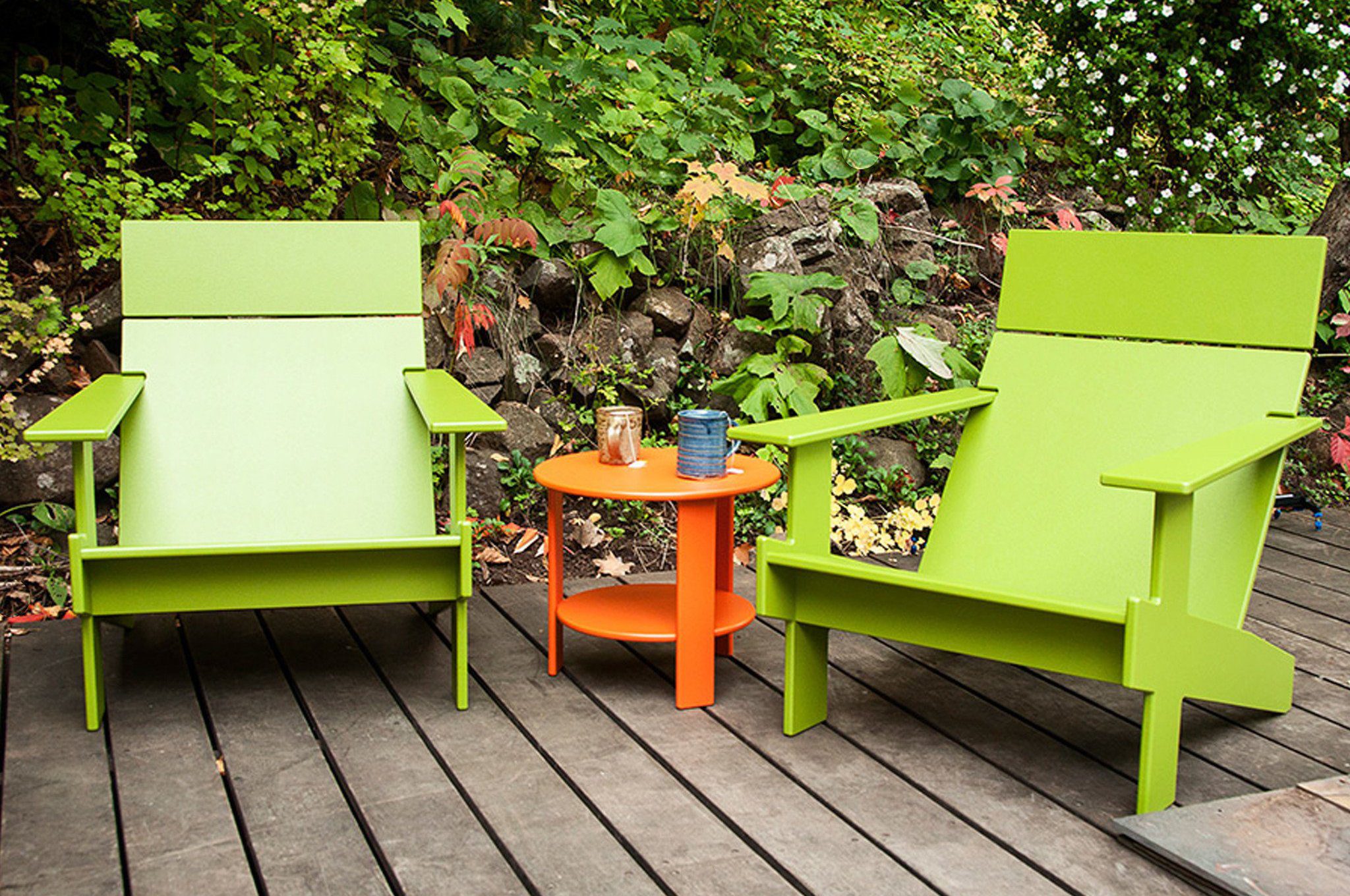 LOLLYGAGGER LOUNGE CHAIR