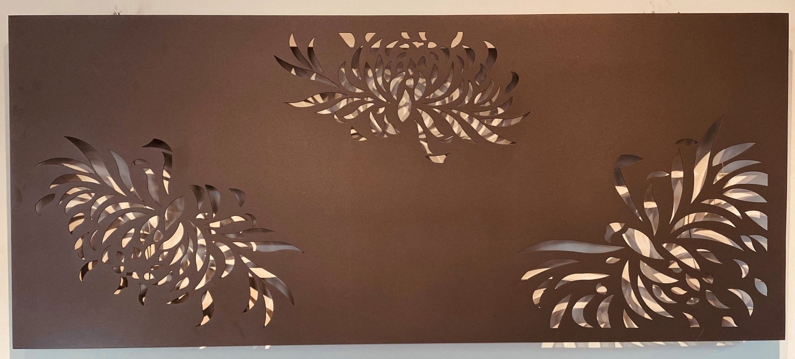 FLOATING FLORA OUTDOOR WALL ART