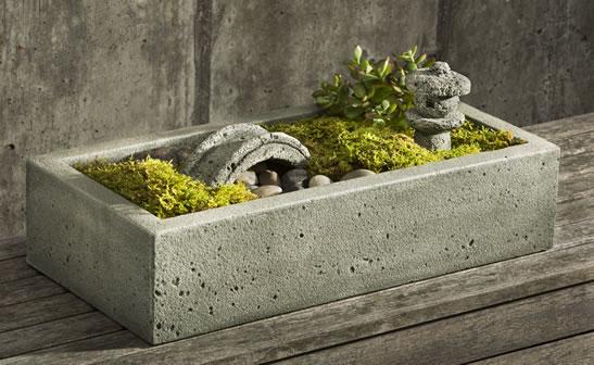 VELA CAST STONE PLANTER