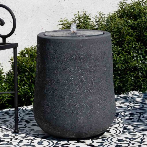 concrete small fountain